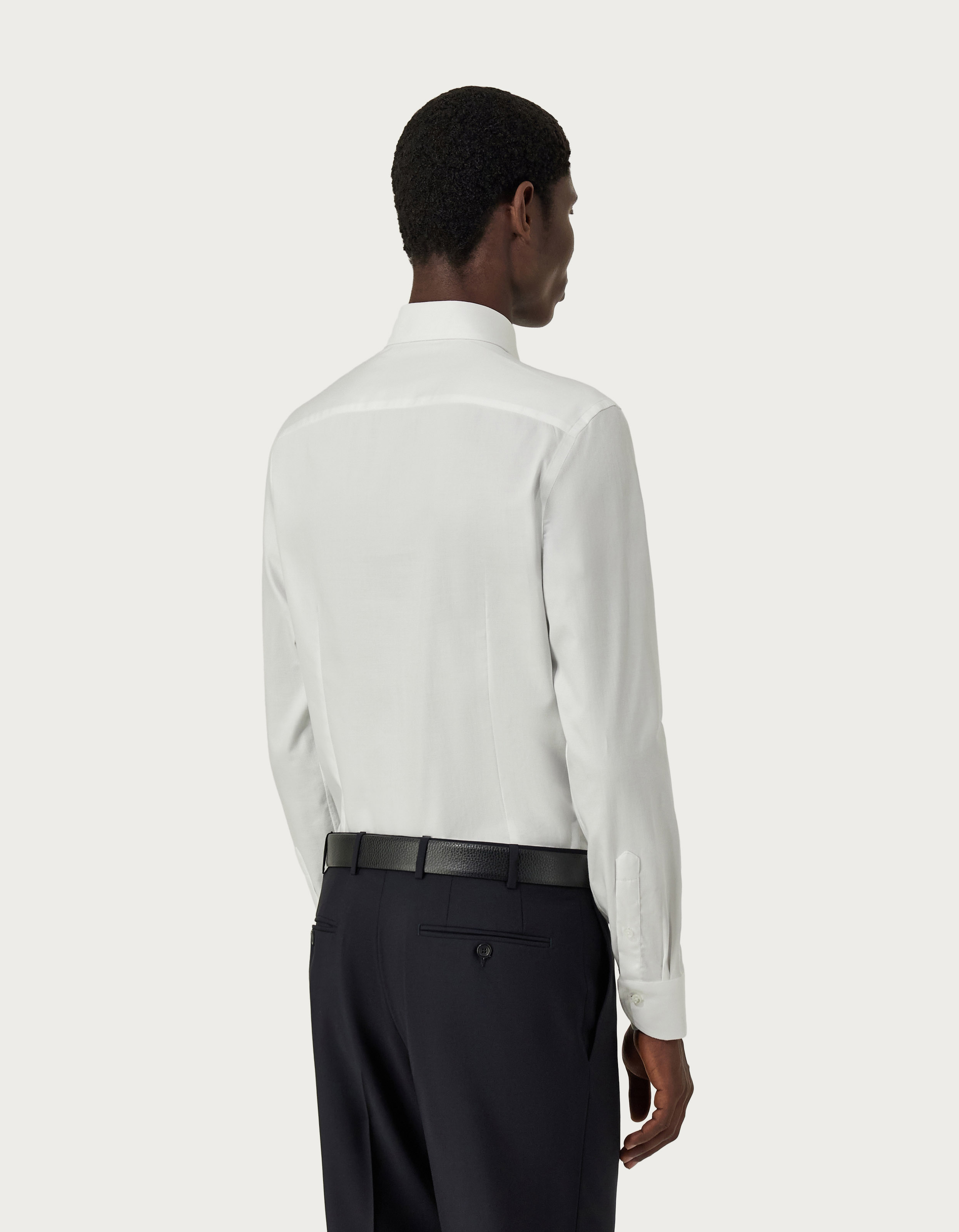 1095-regular-fit-shirt-in-white-cotton-and-lyocell-jersey–1.jpg