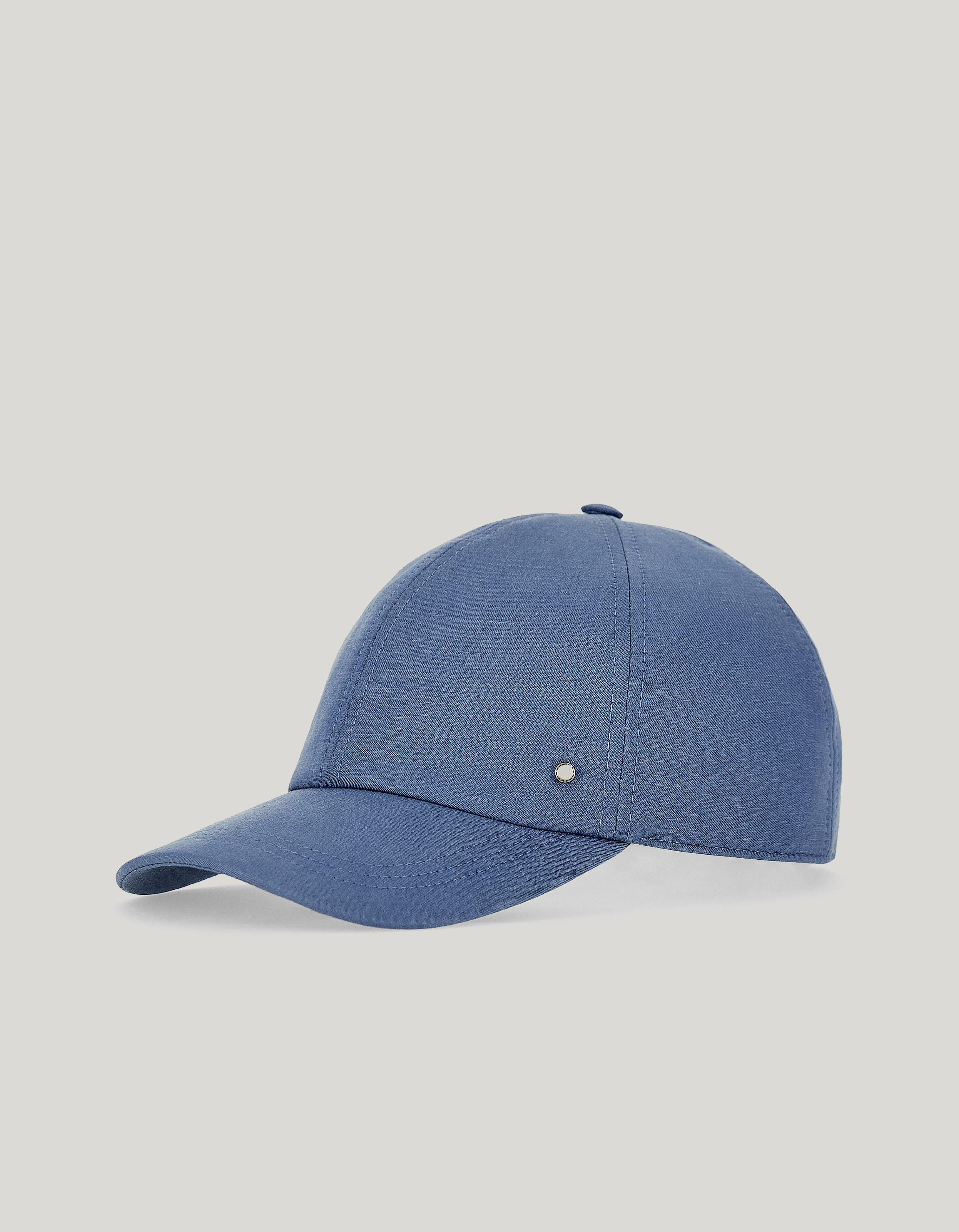 Light blue baseball cap with leather strap 