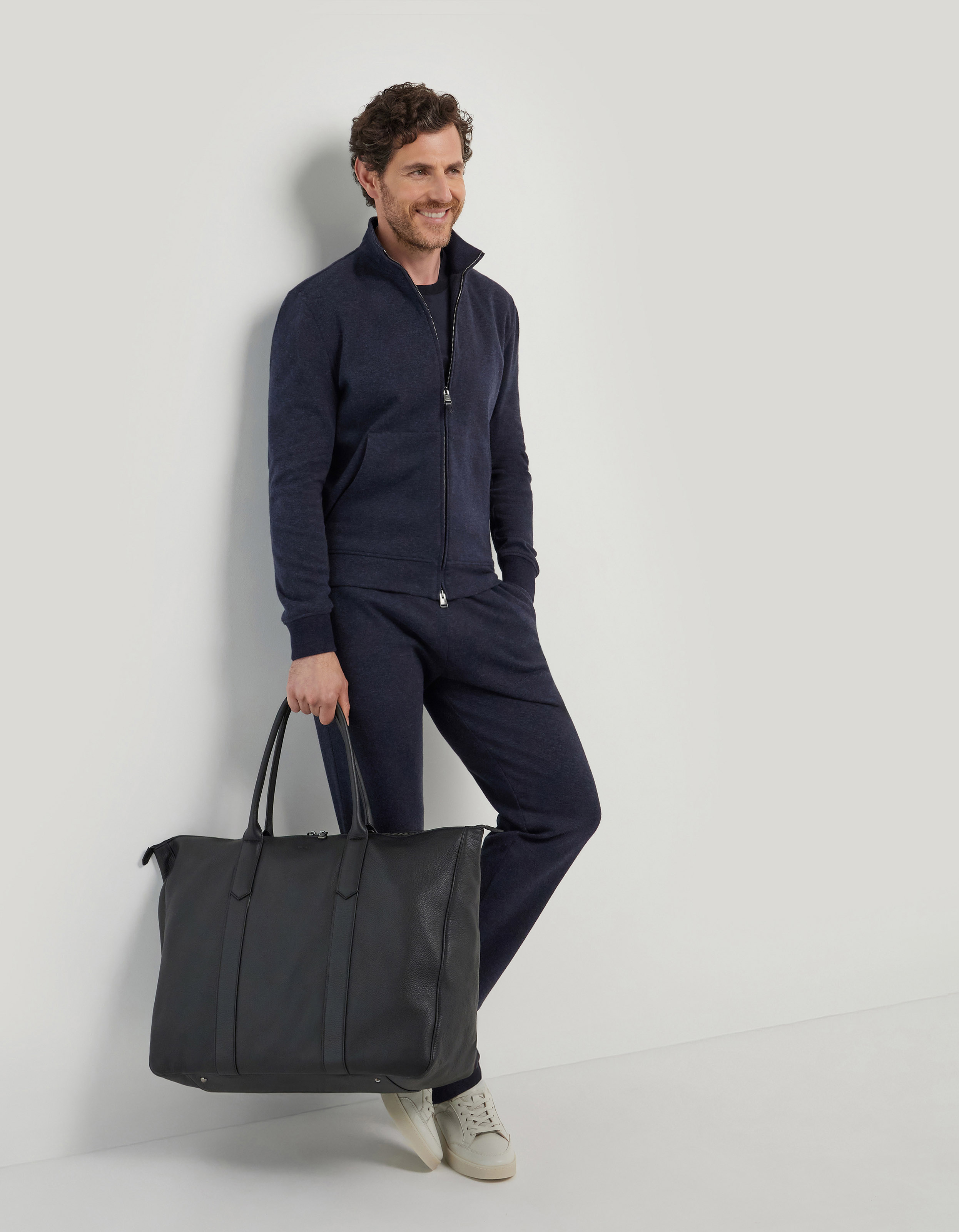 Full-zip sweatshirt in navy double-face cotton with mock neck