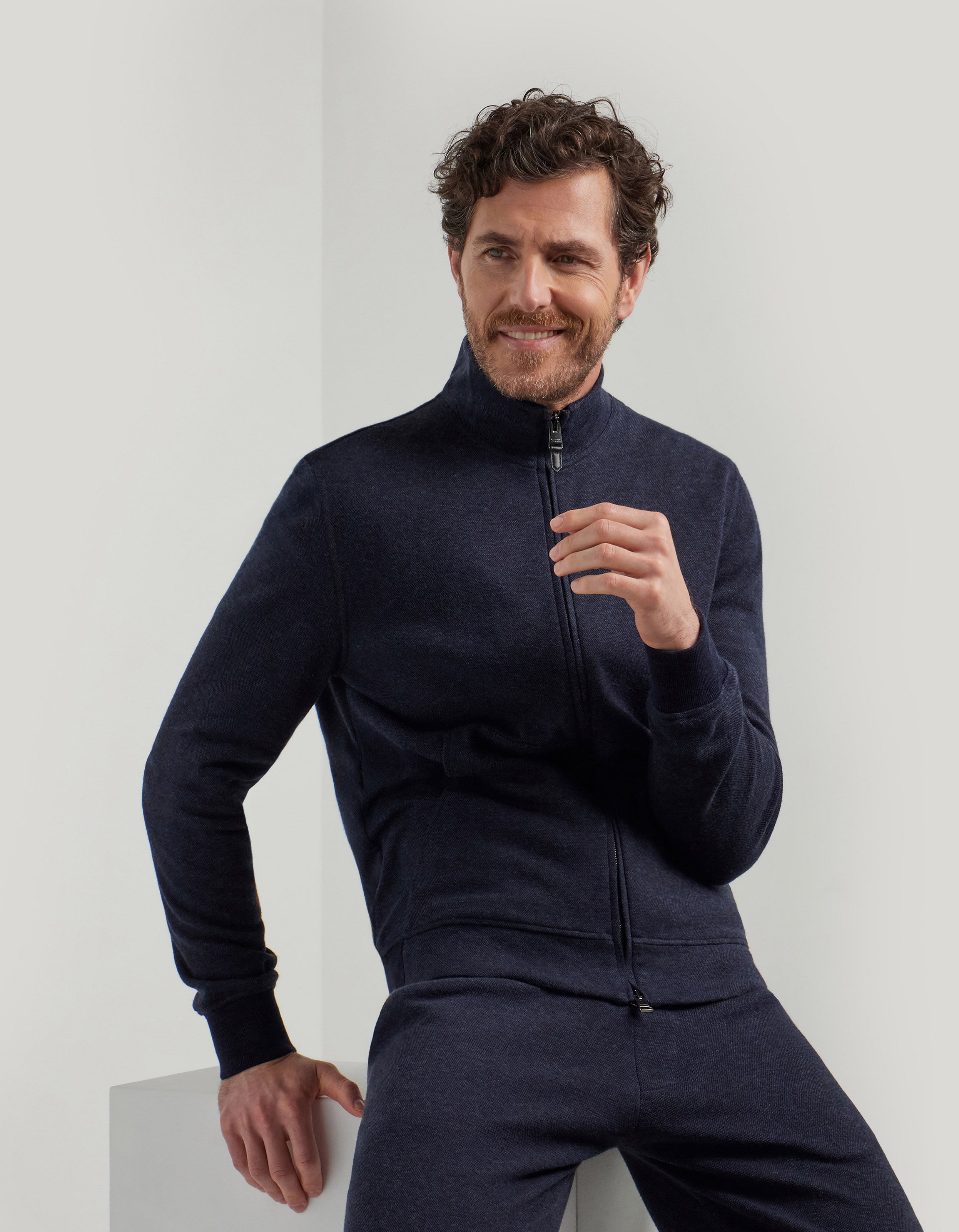 1764-full-zip-sweatshirt-in-navy-double-face-cotton-with-mock-neck–1.webp