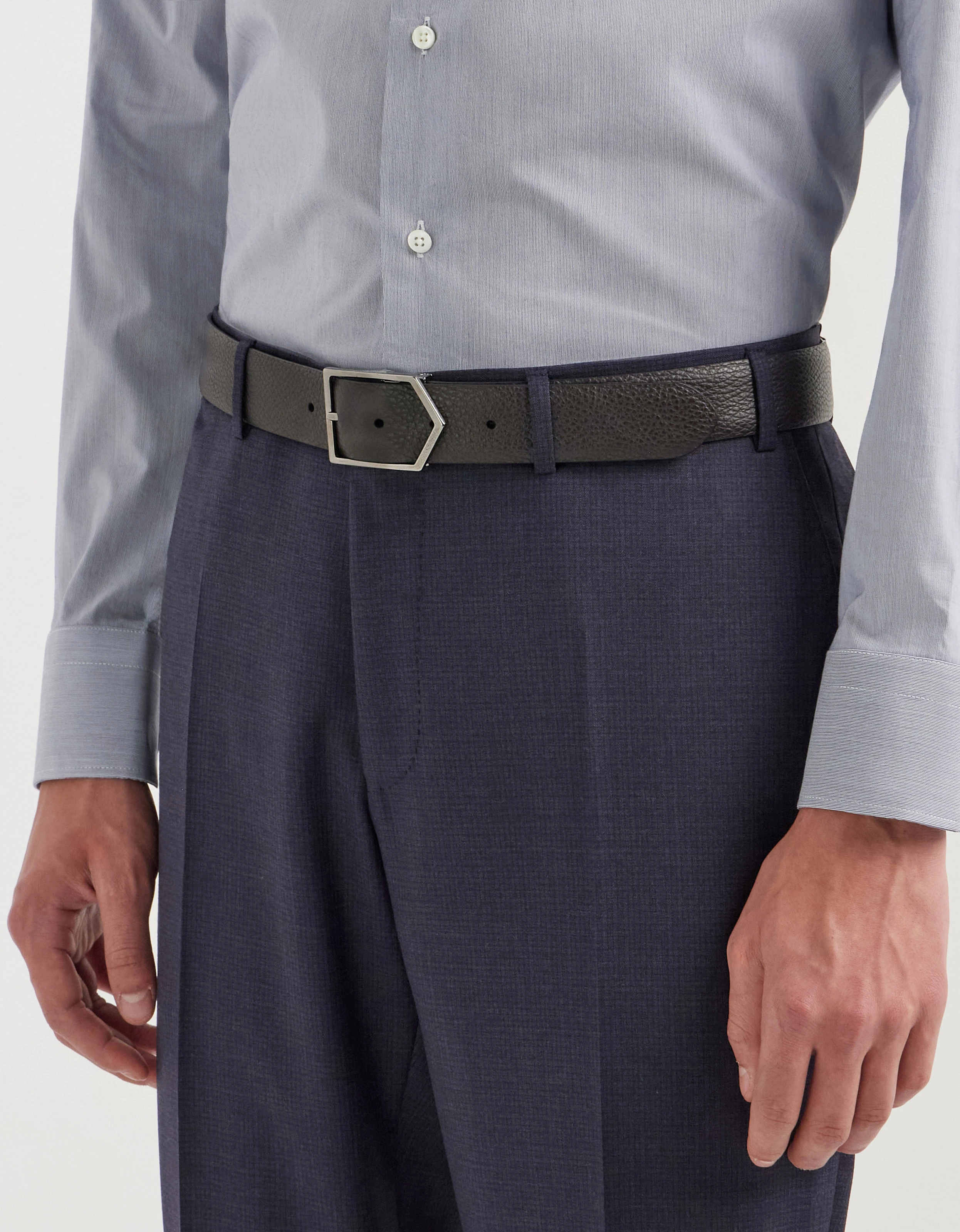 Dark brown tumbled calfskin belt