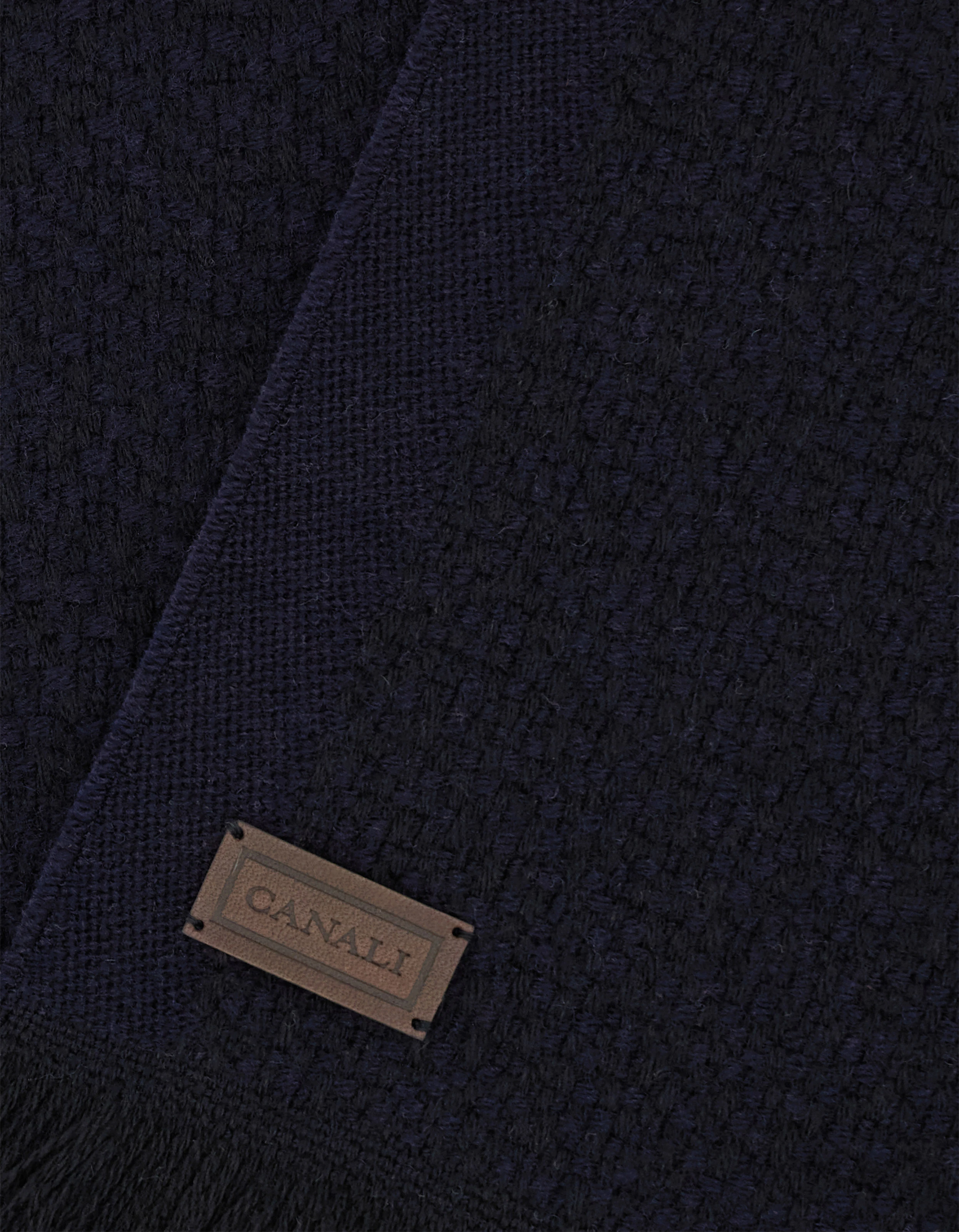 1885-blue-micro-textured-virgin-wool-scarf–1.jpg