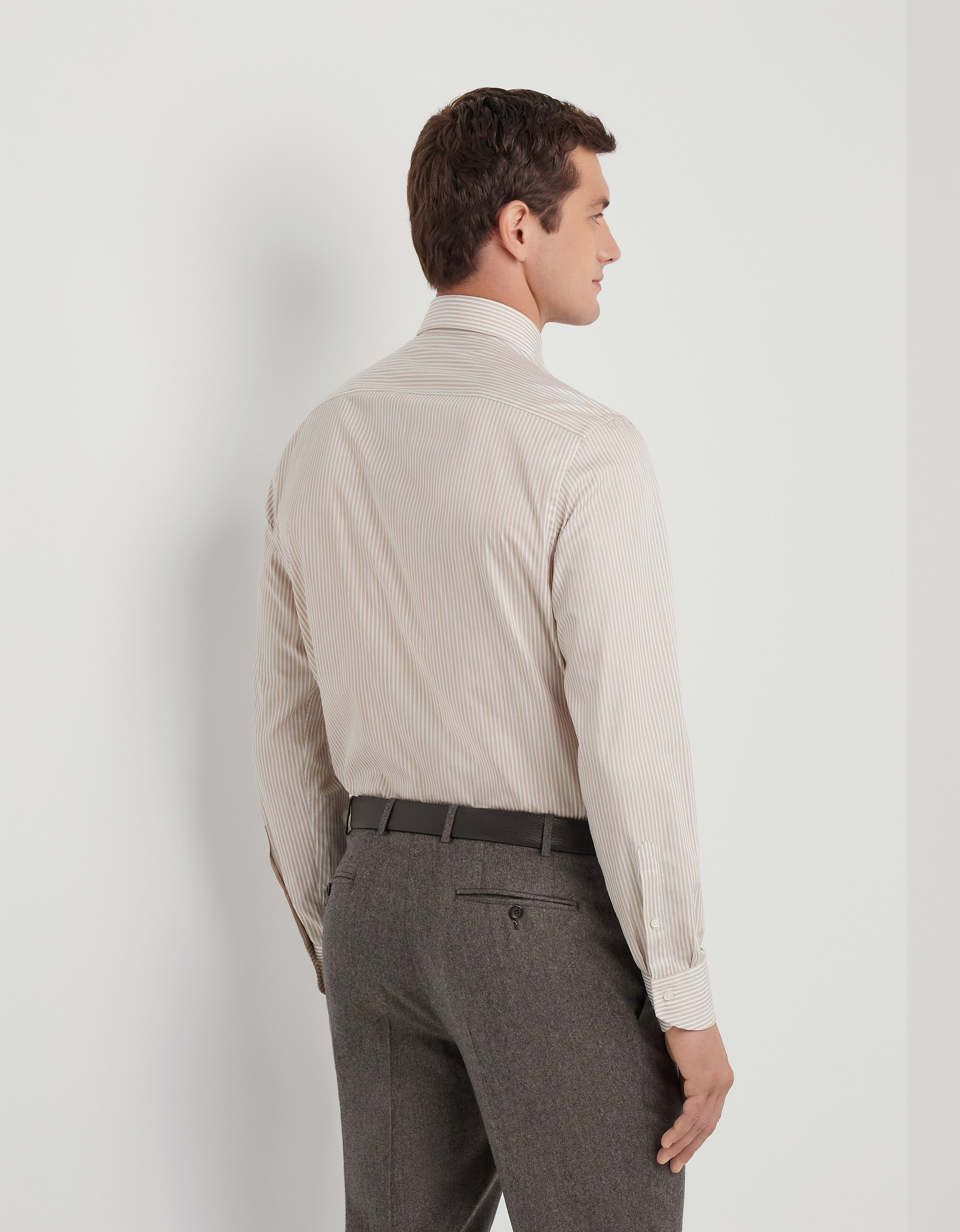 2064-regular-fit-shirt-in-white-and-beige-cotton–1.jpg