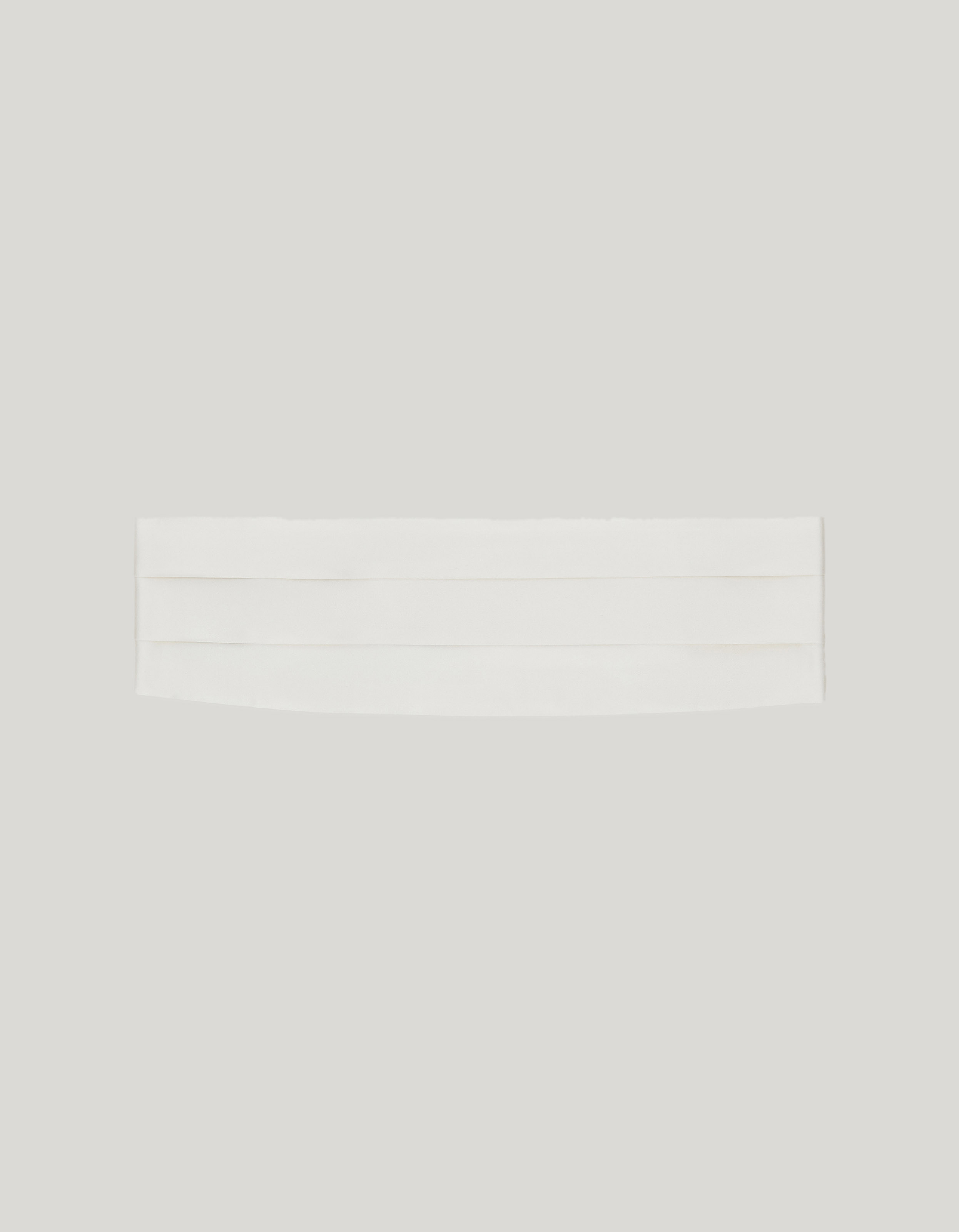 White silk cummerband - Medium 