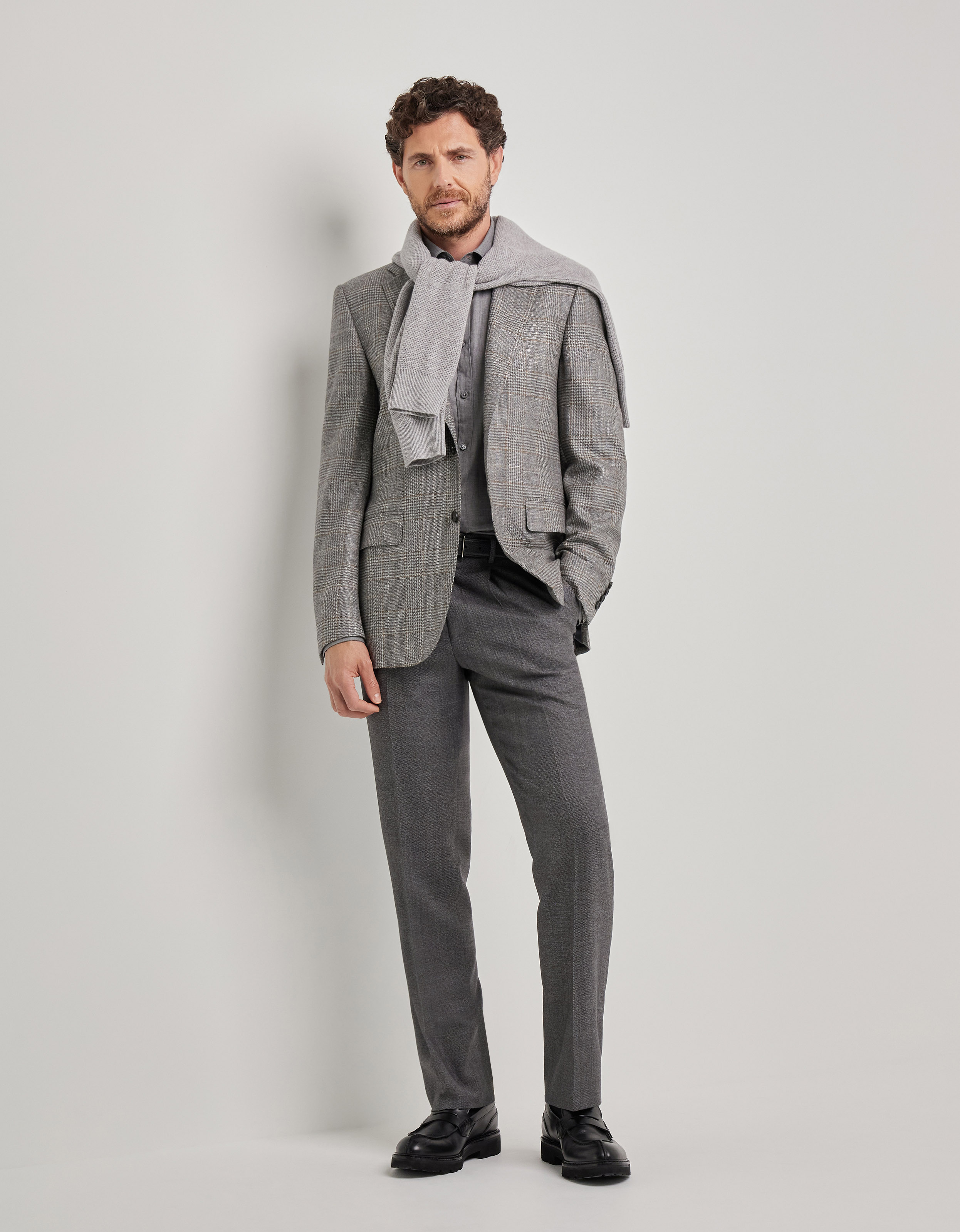Gray and oil wool, silk and cashmere jacket