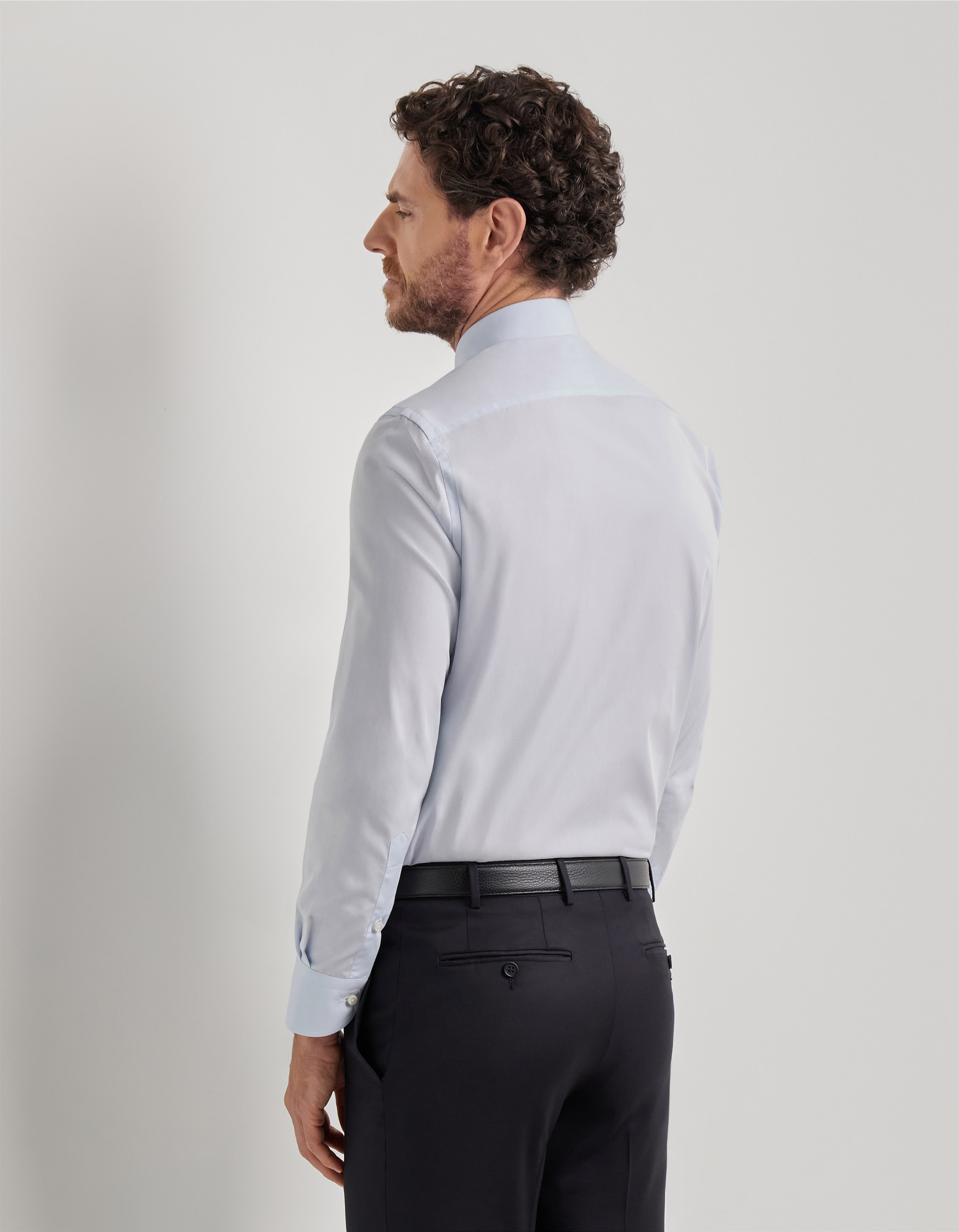 682-regular-fit-shirt-in-light-blue-cotton–1.jpg