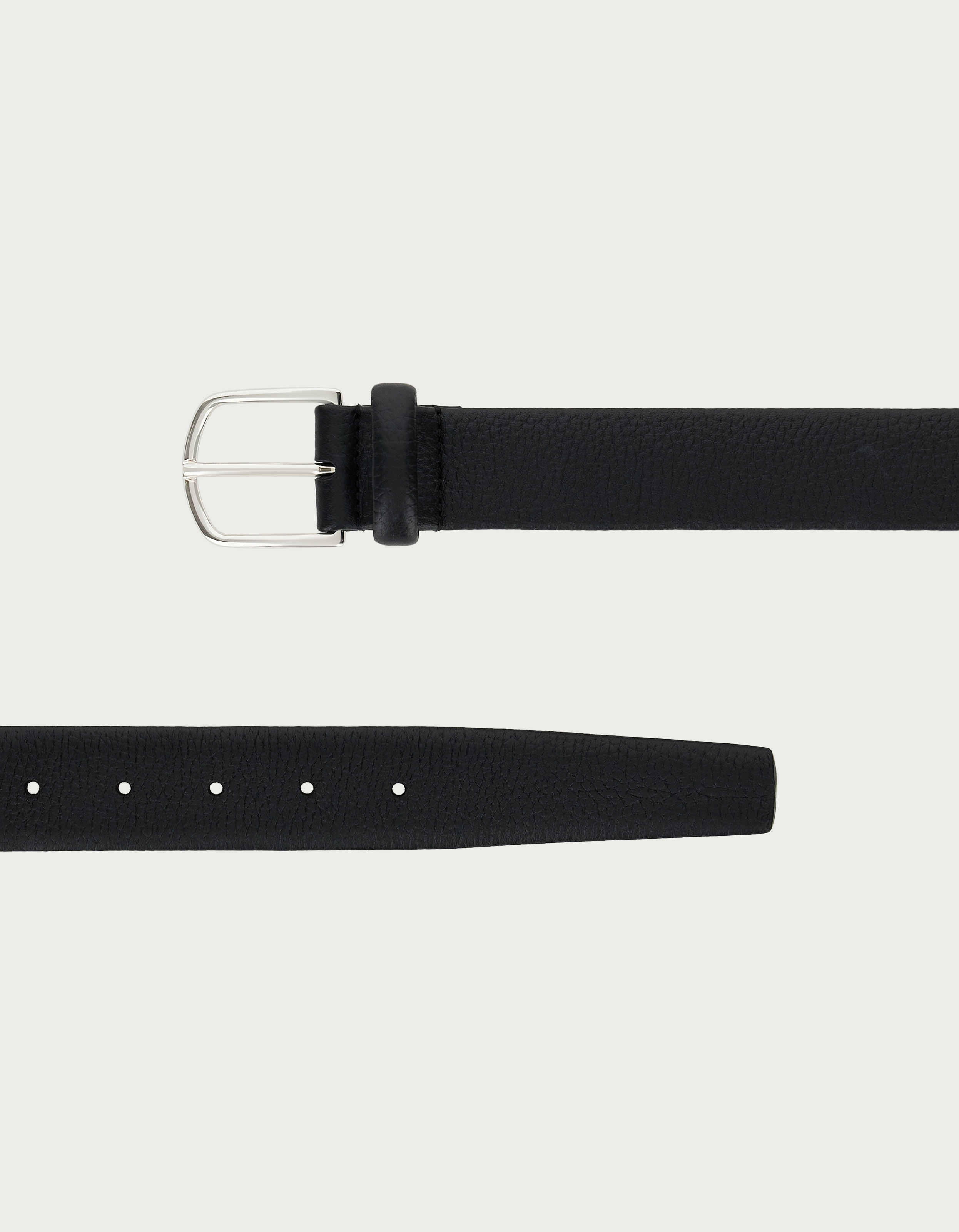 Black tubular deerskin belt
